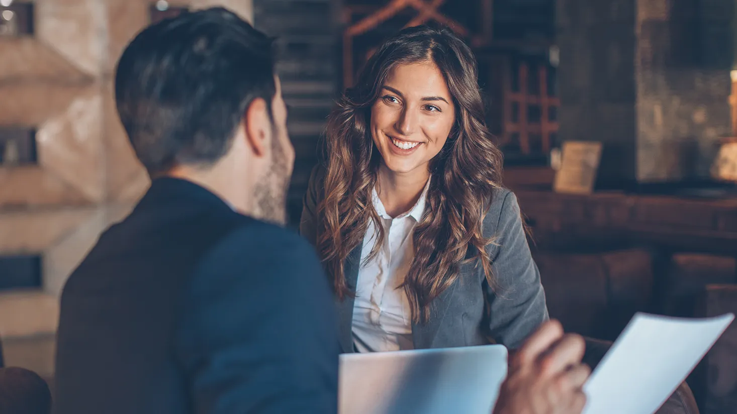 Hebrew Speaking Sales Agent